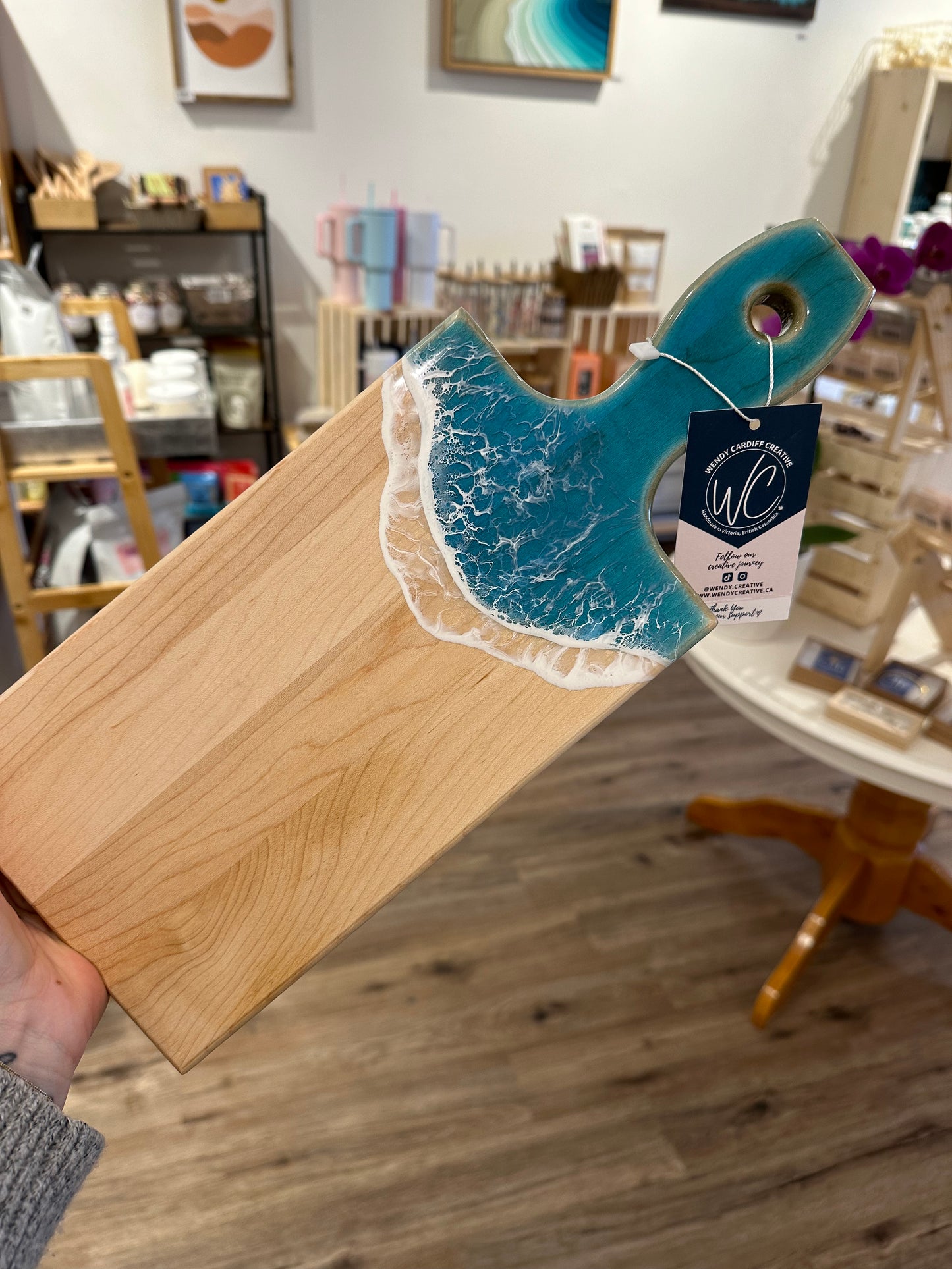 Cutting boards by Wendy Creative